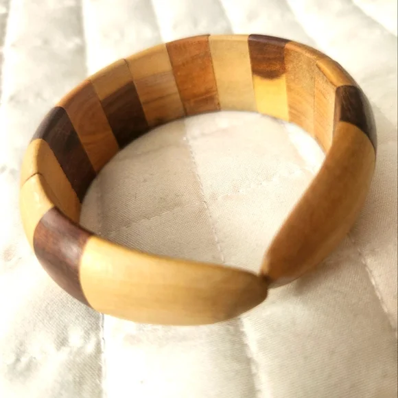 Bracelet - Picture 2 of 2